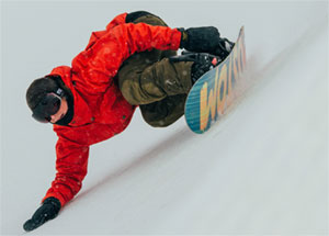 Freeride Snowboard Actionbild