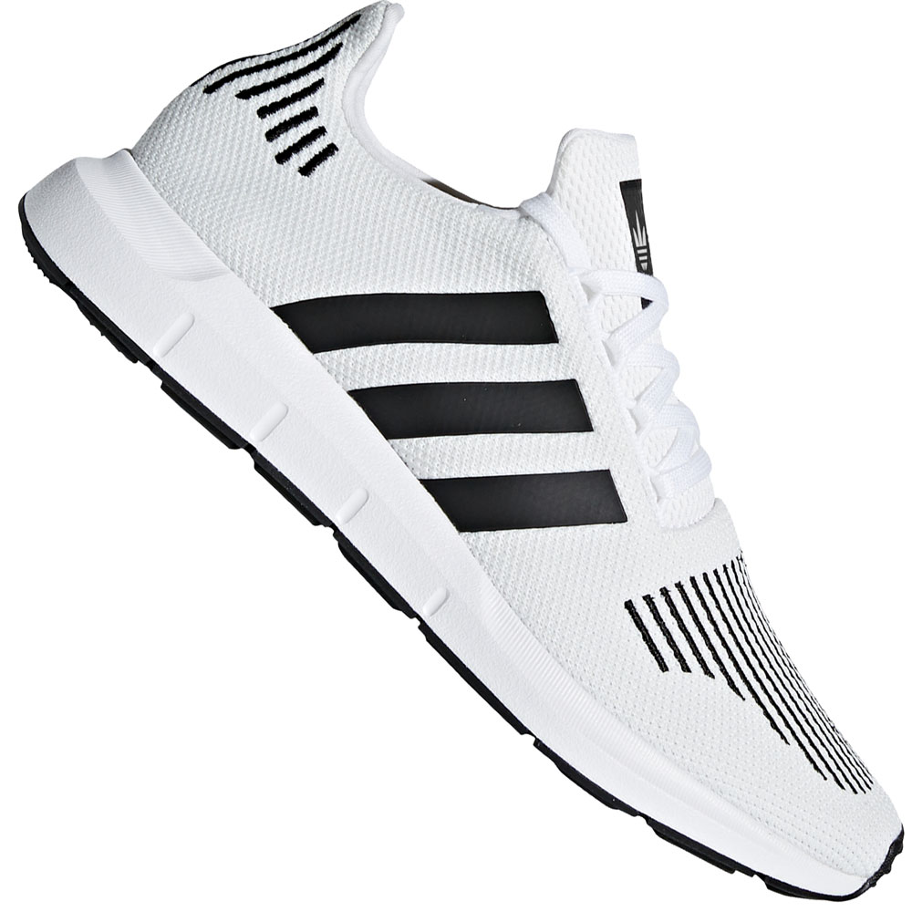 adidas women's swift run white black carbon