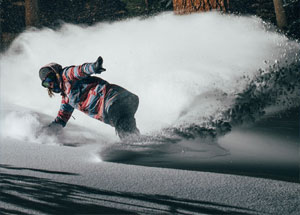 Backcountry Snowboard Actionbild