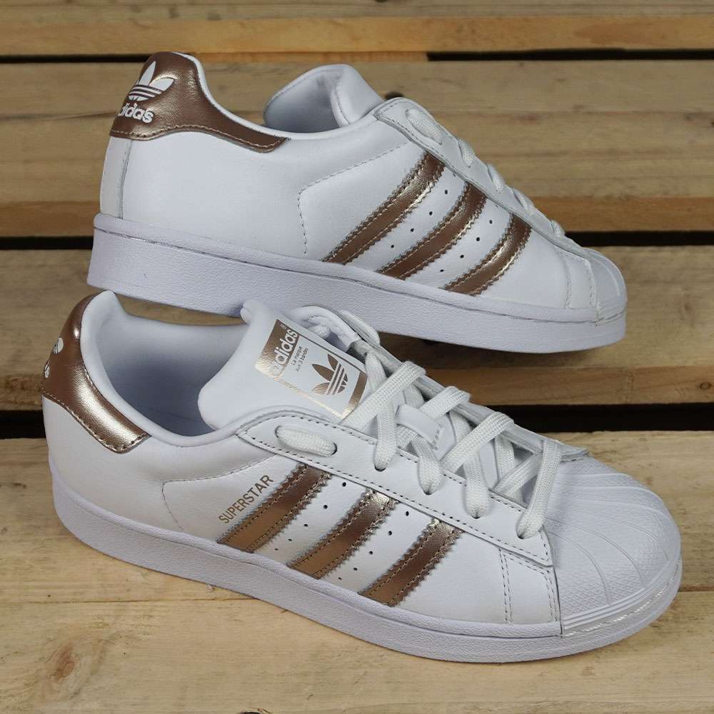 adidas Originals Superstar W White Cyber Metallic Fun Sport Vision